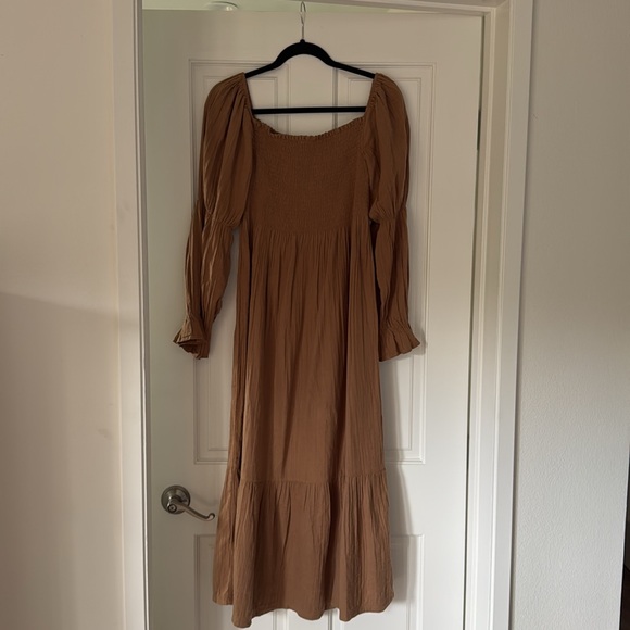 Quince Organic Cotton Gauze Maternity Smocked Ruffle Hem Midi Dress - Picture 5 of 6